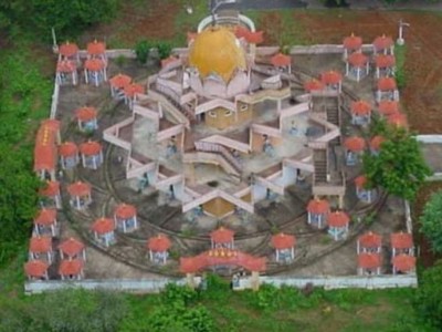 Khadgamala Deities, image of Paramguru's Devipuram